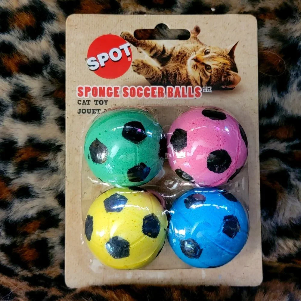 Cat Toy Soccer Balls 4 count New!